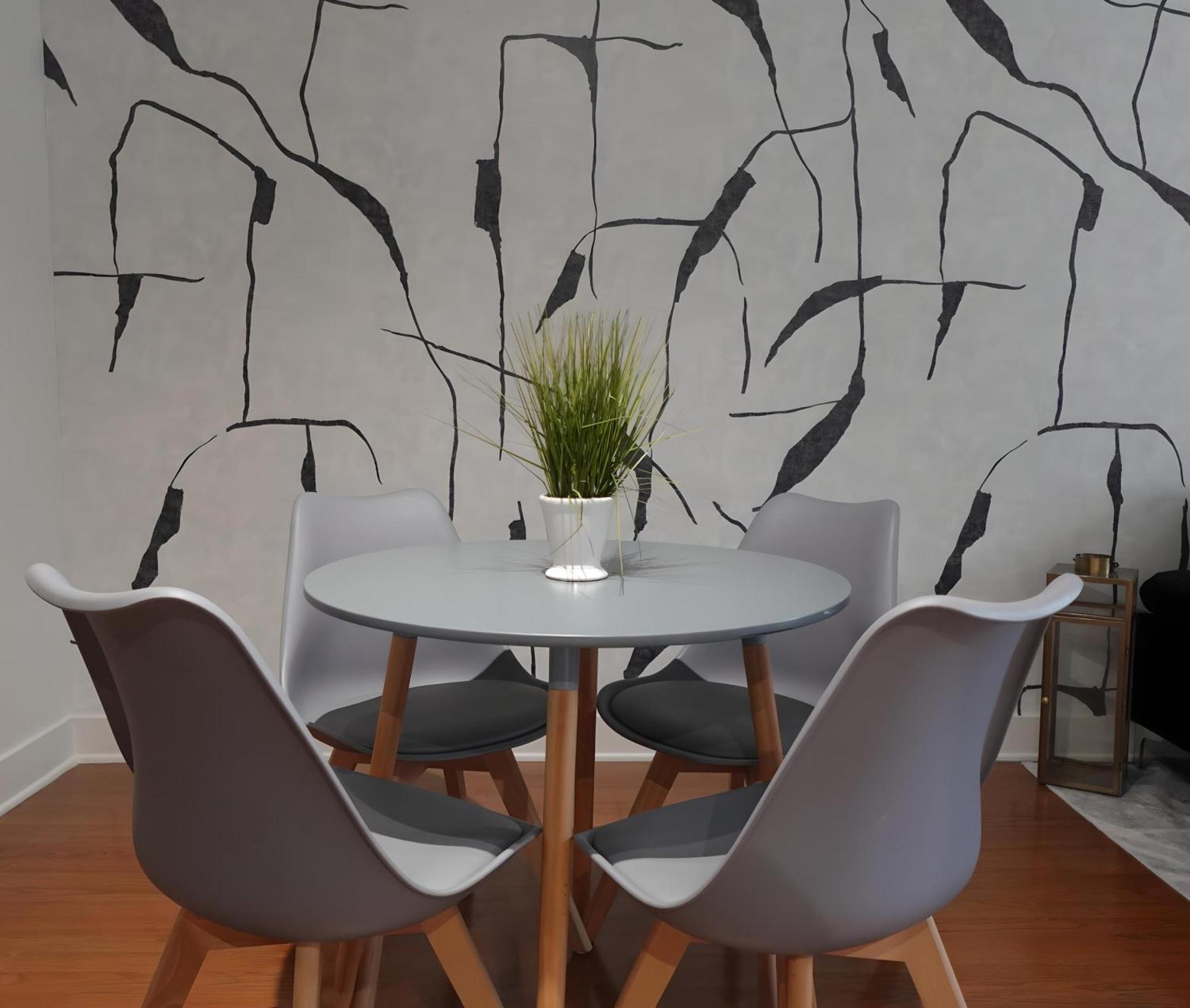 Urban Oasis Your Perfect Getaway In The Heart Of Downtown! Appartement Houston Buitenkant foto